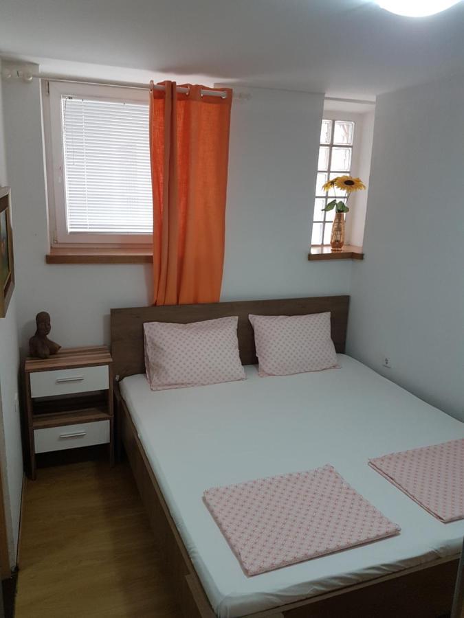 Karla Babic Apartment Сен Екстериор снимка